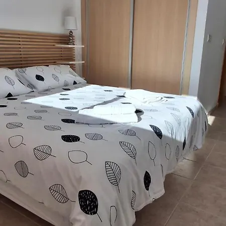 Superb 2 Beds Del Sol Касарес
